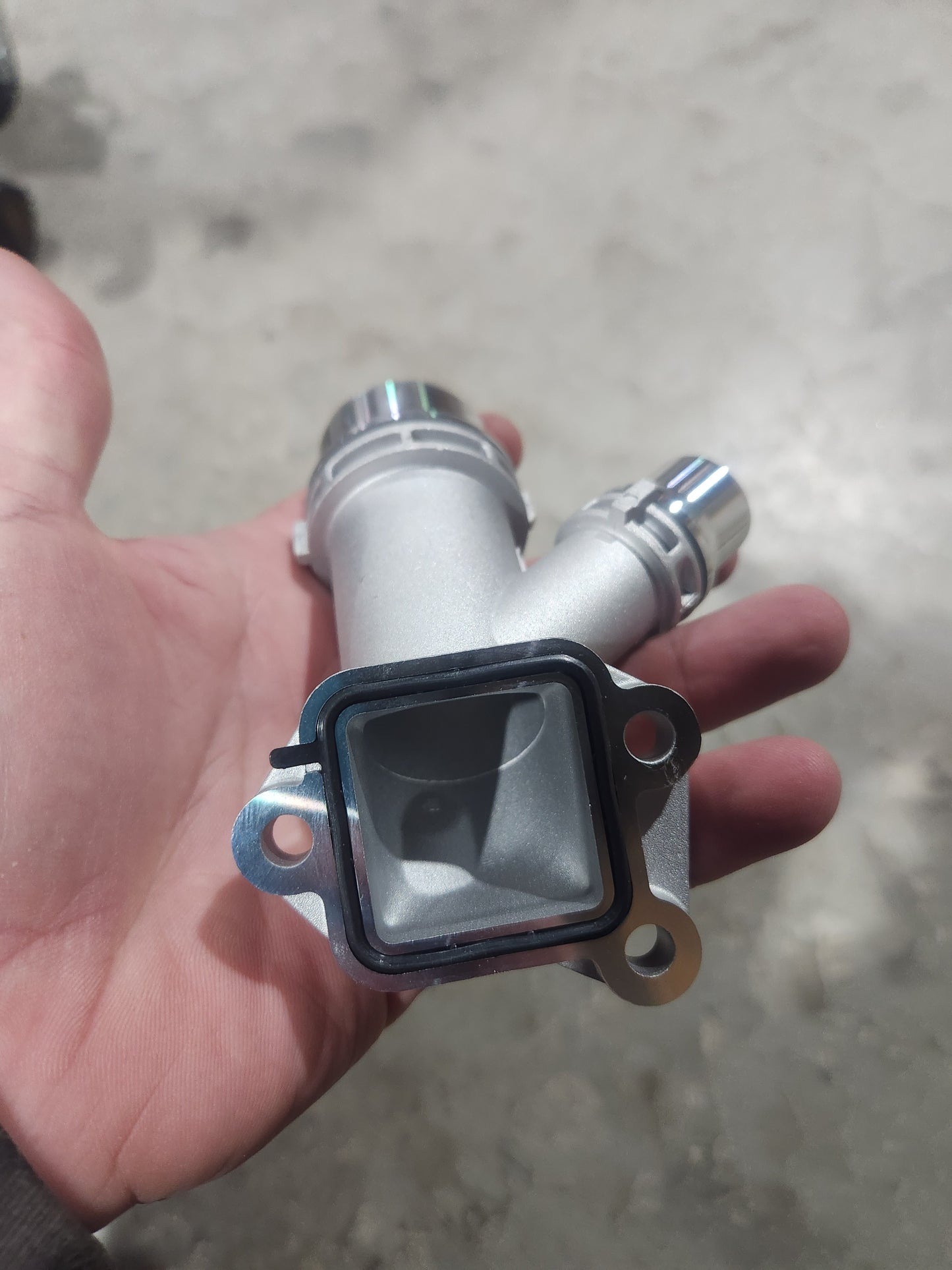 ALUMINUM BMW M57 Diesel Coolant Outlet Flange 11127806196 better than OEM